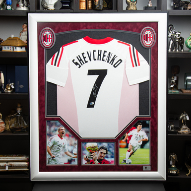 Сертифікований автограф українського футболіста Андрія Шевченка на футболці ФК "Milan" (90,5х111 см) фото