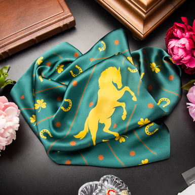 Платок из шелка «Конь» фото 1