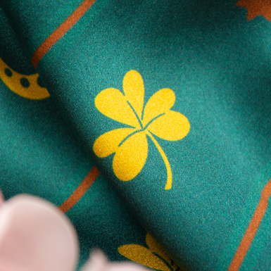 купить шелковый платок с клевером на удачу фото 1