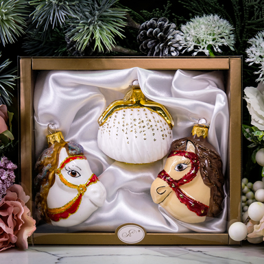 Комплект елочных украшений фото