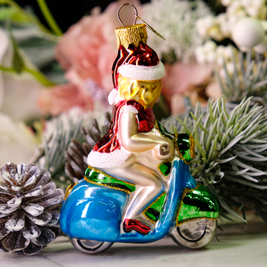 іграшка "Байкерша" фото