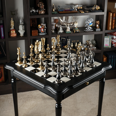 Chess set in the interior photo