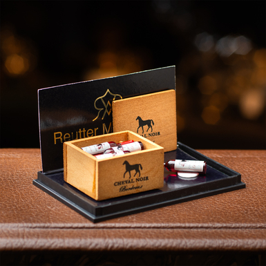 купить миниатюрную декоративную коробку с вином фото 1