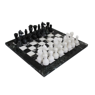 chess pieces photo