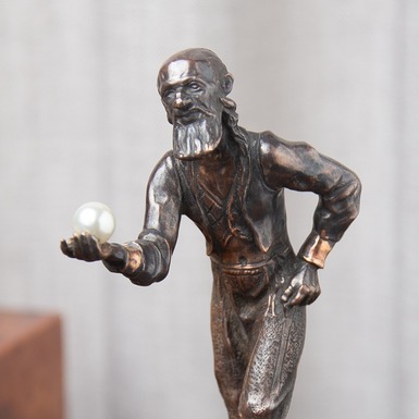 статуэтка ювелир фото