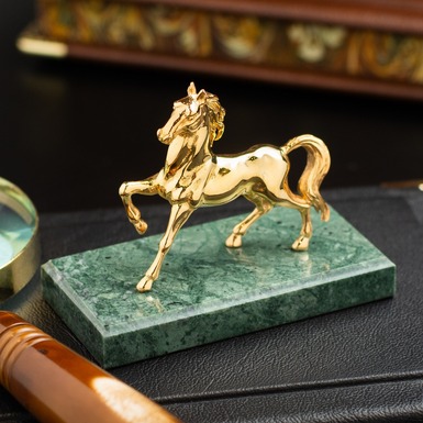 статуэтка конь фото