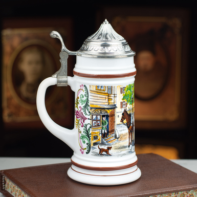 Фарфоровый пивной бокал фото