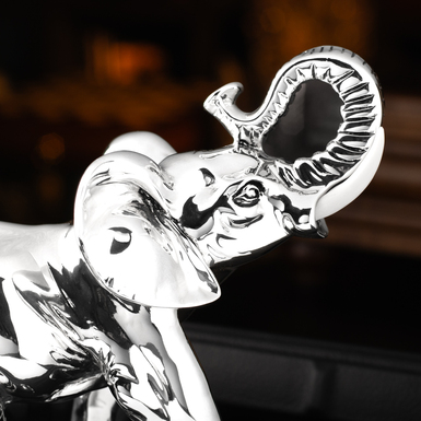 статуетка зі смоли фото 1