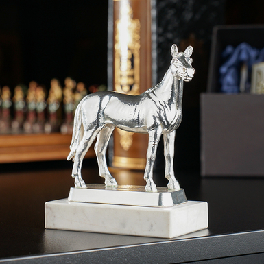 Статуэтка фото