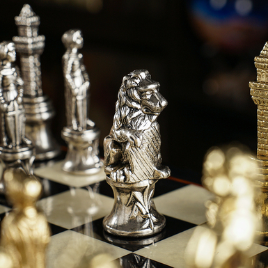 Thematic chess photo