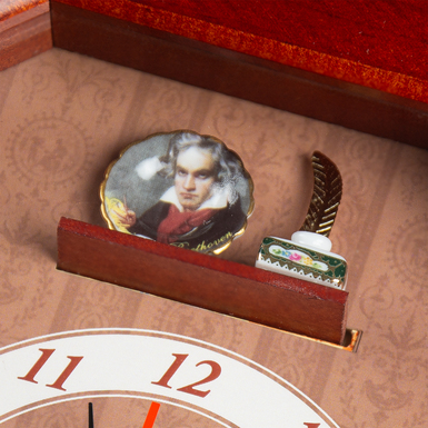 часы в миниатюре фото 1