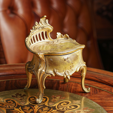 Подарок женщине фото