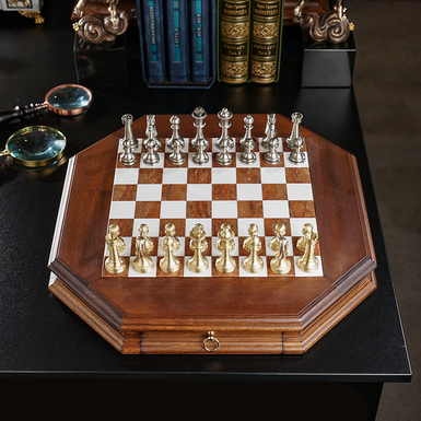 chess pieces photo 1