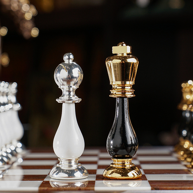 большая шахматная доска фото