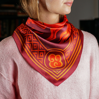 шелковый платок год коня фото 1