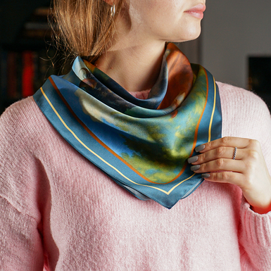 шелковый платок с конями фото 1