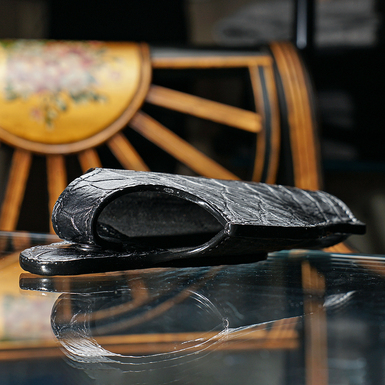 Кобура в черном цвете фото