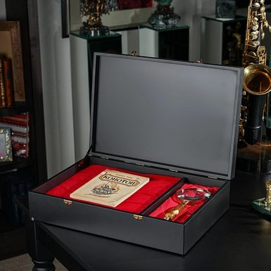 Елітний шаховий набір "Dance of Kings", дошка з мармуру Bianco Carrara (50х50 см) та фігурки з позолотою і посрібленням від ITALFAMA