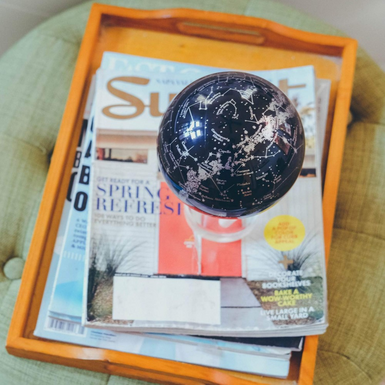 Elite globe photo