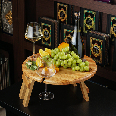wine table photo