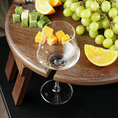 wine table photo