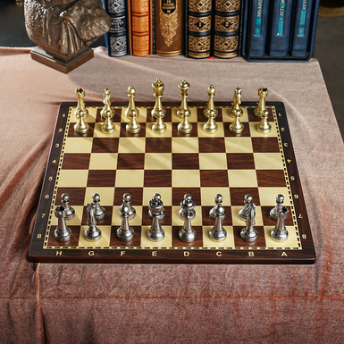 chess pieces photo 1