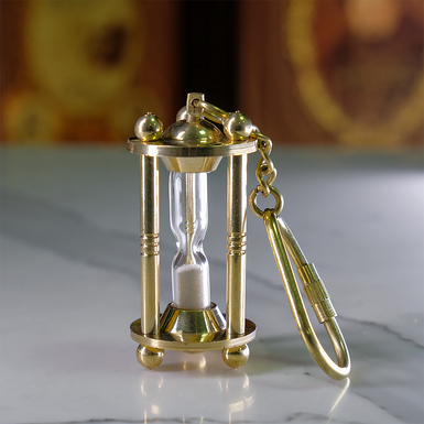 Брелок из латуни фото