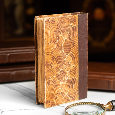 раритетная книга фото 1