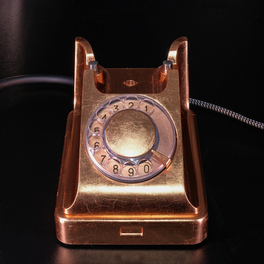 "Hello!" Copper-plated Telephone Table Lamp with Touch Switch photo