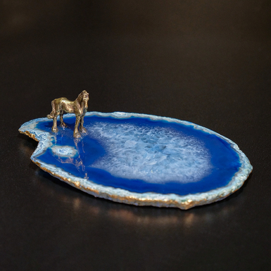 статуэтка на подставке фото