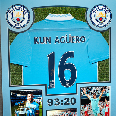 Автограф футболіста фото