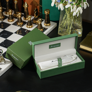 фирменная упаковка ручки Montegrappa фото 1