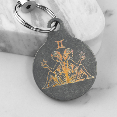 купить брелок из титана фото