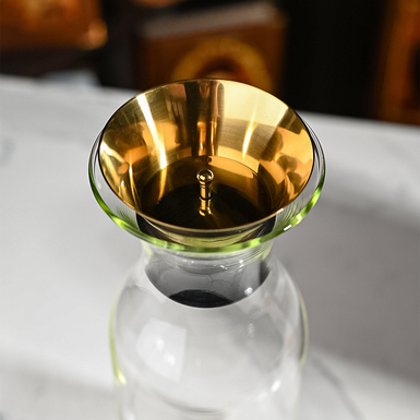 шийка біля карафе фото 1