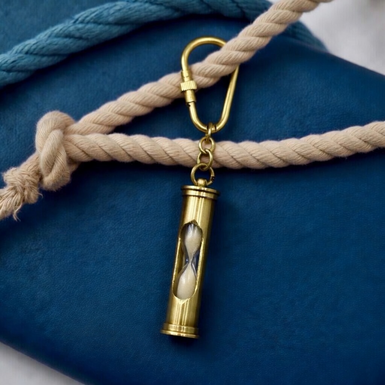 Брелок "Песочные часы" из латуни от Ross London