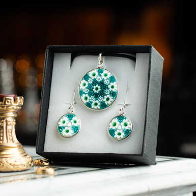 Murano glass pendant and earrings photo