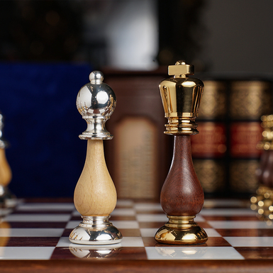 Thematic chess photo