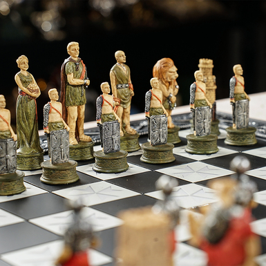 chess pieces photo