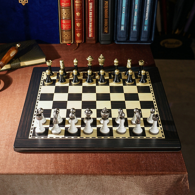Chess set in the interior photo