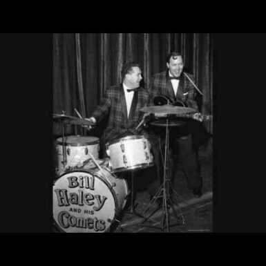 Bill Haley And His Comets відео