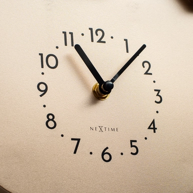 wow video Twitter Wall Clock by NexTime