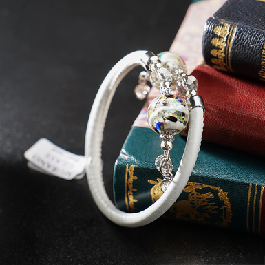 3f_Glass bracelet photo