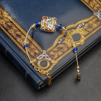Glass bracelet photo