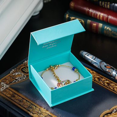 Women's bracelet photo