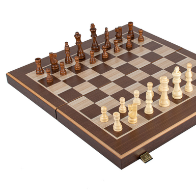 chess pieces photo