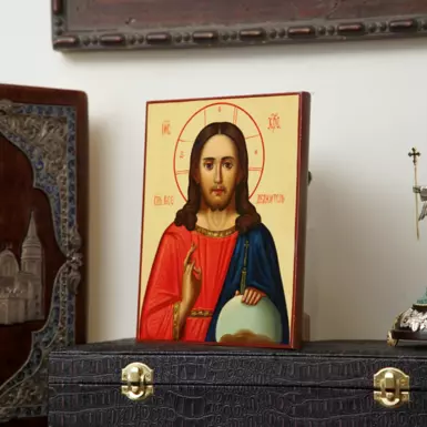 Wow video: A modern icon of "Jesus Pantocrator"