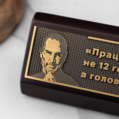 подарункова коробка фото