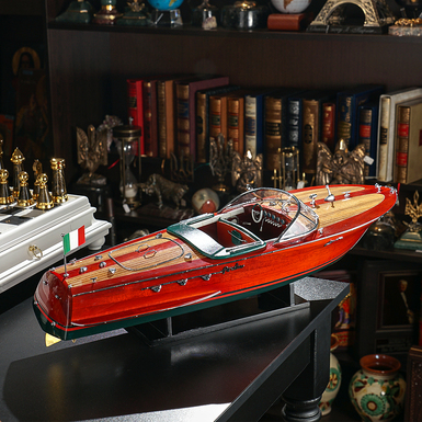 яхти Riva Ariston від Anchor Power фото 1