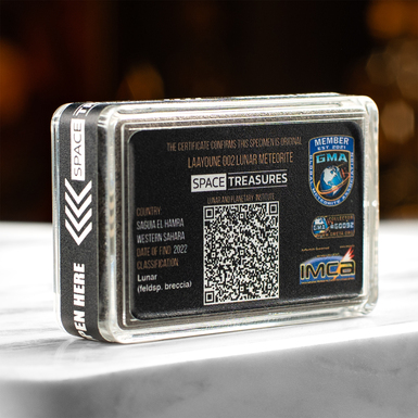 Meteorite with certificate (photo)