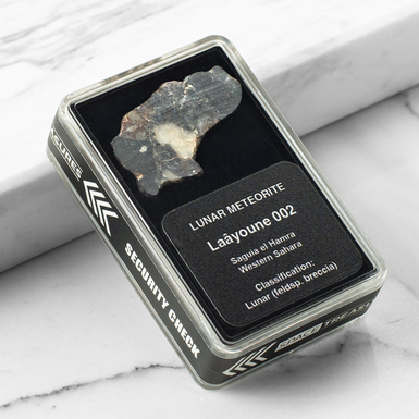 Certified meteorite photo